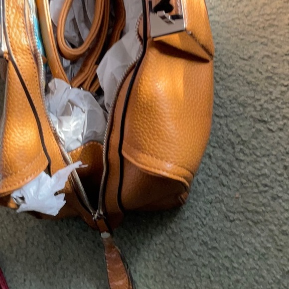 Women’s  large Crossbody handbag - Picture 13 of 13